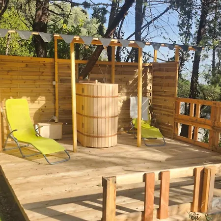 En Bois Avec Jacuzzi Prive Et Piscine * פורטו-וישיו