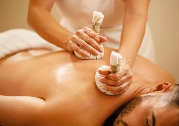 En Bois Avec Jacuzzi Prive Et Piscine Кемпинг