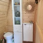 Campsite En Bois Avec Jacuzzi Prive Et Piscine