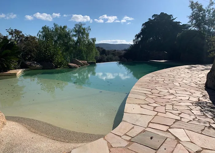En Bois Avec Jacuzzi Prive Et Piscine Campsite *